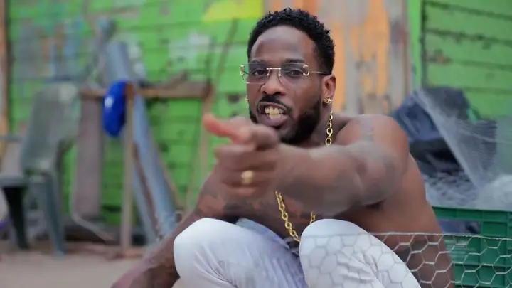 Miniature du clip SHAKA ZULU x MERYL - BADMAN (Clip Officiel)