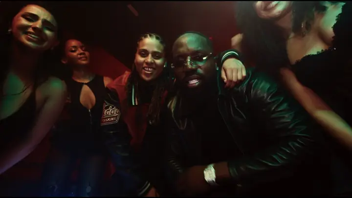 Miniature du clip Vegedream Feat Meryl - Supernova (Clip Officiel)