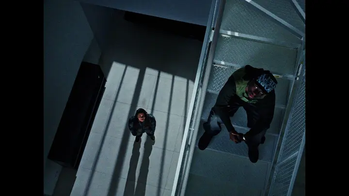 Miniature du clip Meryl - Van Basten (feat. R2)